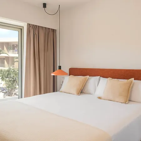 Lägenhetshotell Kora Tigot 4*