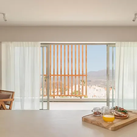 Lägenhetshotell Kora Tigot 4*