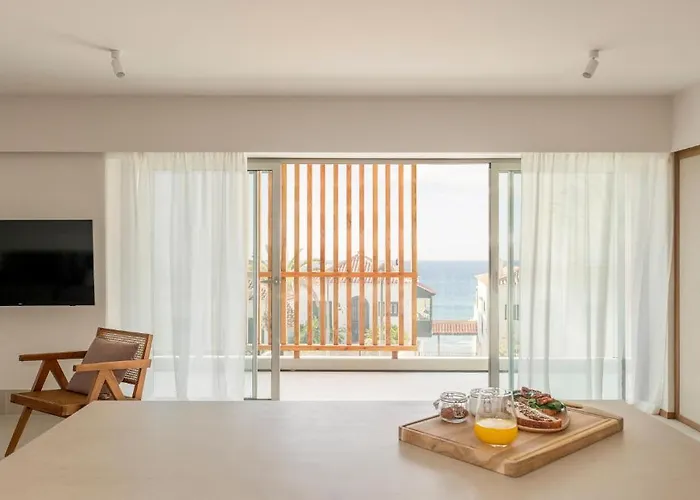 Kora Tigot Апарт-отель 4*