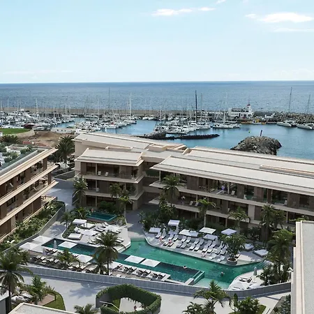 Kora Tigot Apartmanhotel 4*