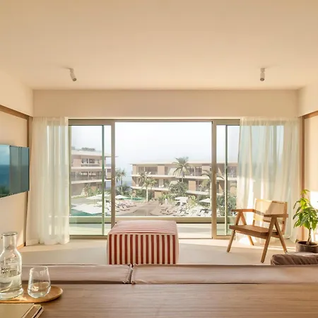 Kora Tigot Apartmanhotel 4*