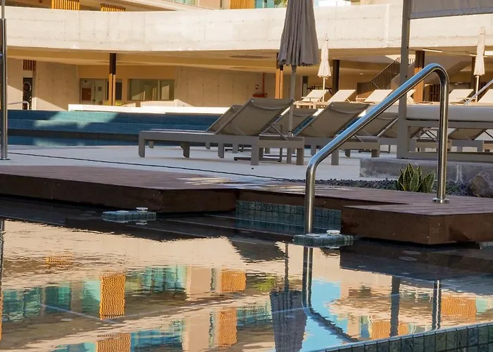 Kora Tigot アパートホテル ゴルフ・デル・スル